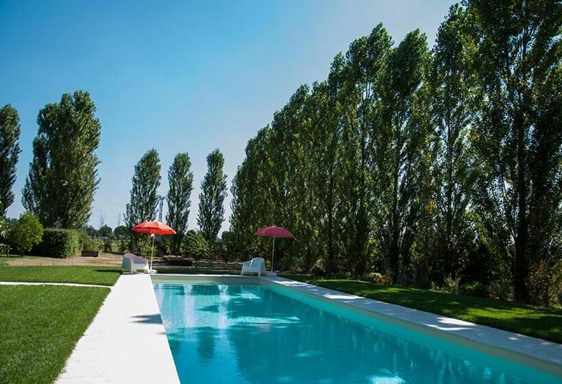 پانسیون Affascinante E Rilassante Appartamento Con Piscina