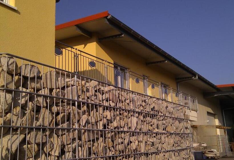 펜션 Gästehaus Weingut Glas