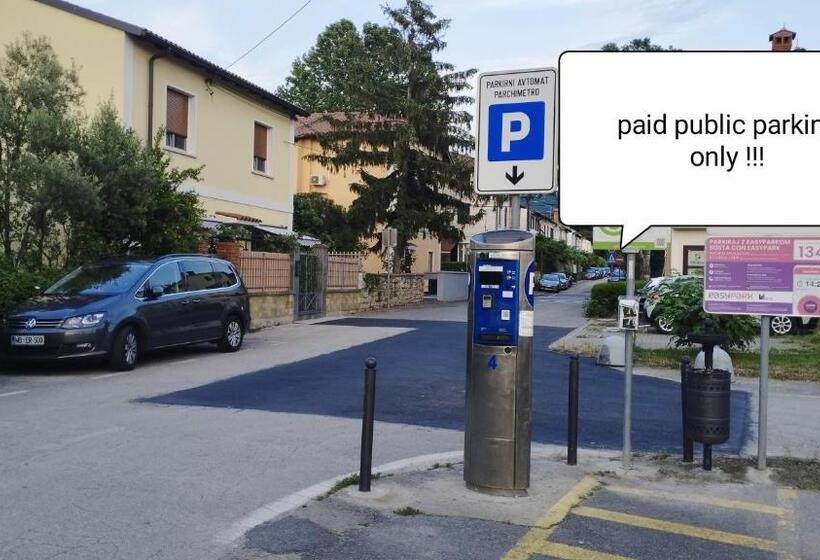 پانسیون Hostel By Guest House Izola