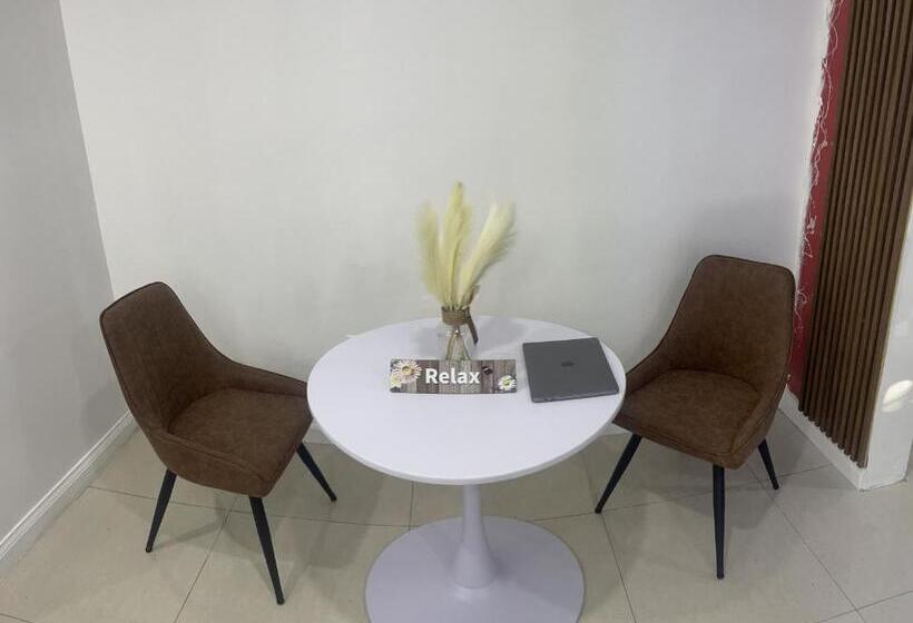 پانسیون Richmond Hartland Suite