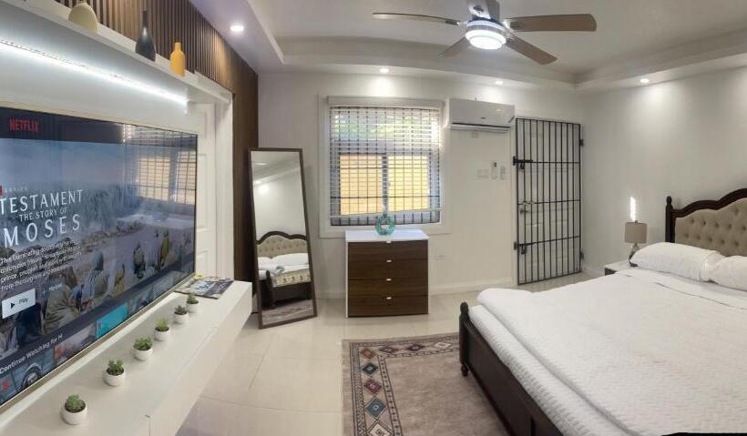 پانسیون Richmond Hartland Suite