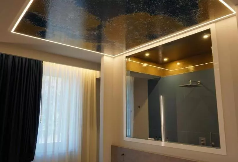 ペンション Shanti Rooms & Apartments Lucullo