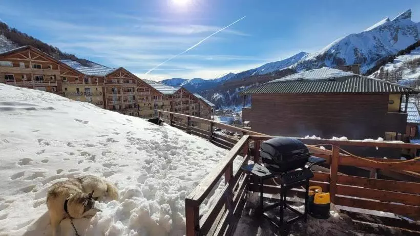 Majatalo Studio Rez De Neige Terrasse