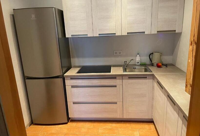 پانسیون Sunrise Beach Villa