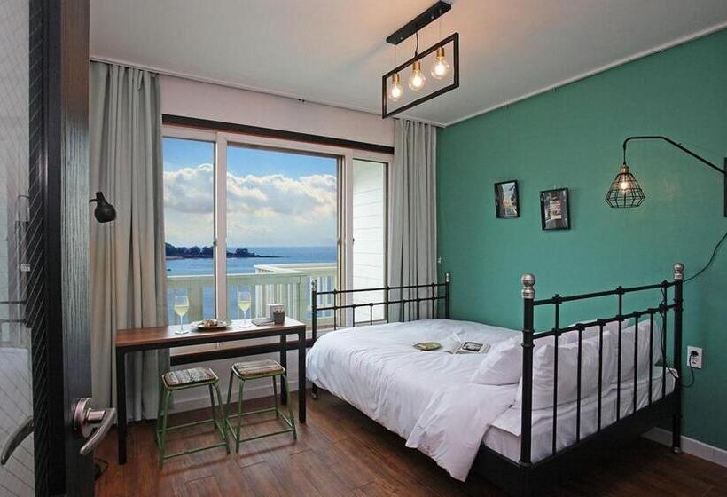 Pensión Taean Gonggan 487