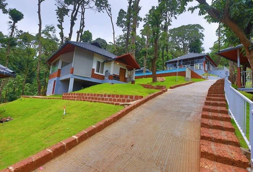 Silent Brook Resort   Coorg