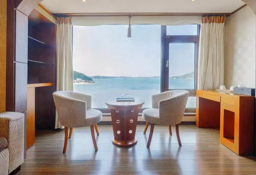 Taean Beach Resort Pension
