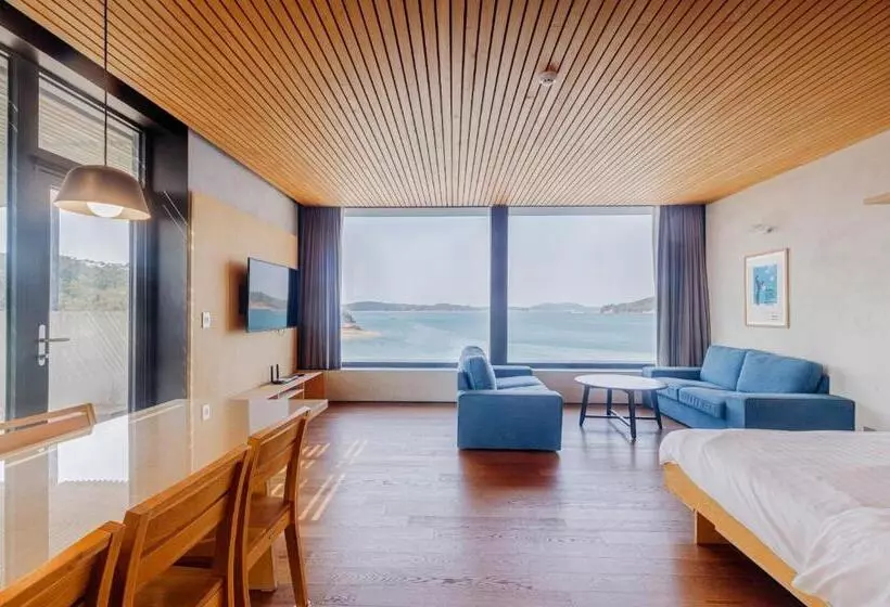 Taean Beach Resort Pension