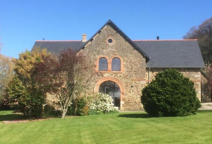 ベッドアンドブレックファースト La Chambre Montbrault