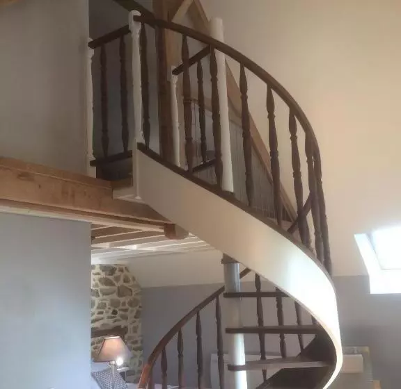 Aamiaismajoitus (B&B) La Chambre Montbrault