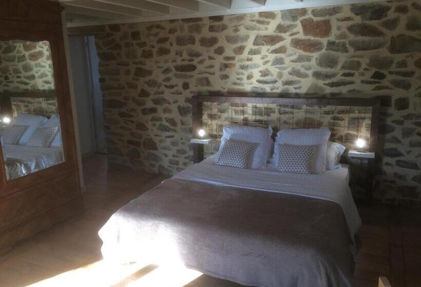 ベッドアンドブレックファースト La Chambre Montbrault