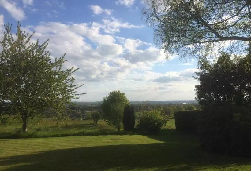 Aamiaismajoitus (B&B) La Chambre Montbrault