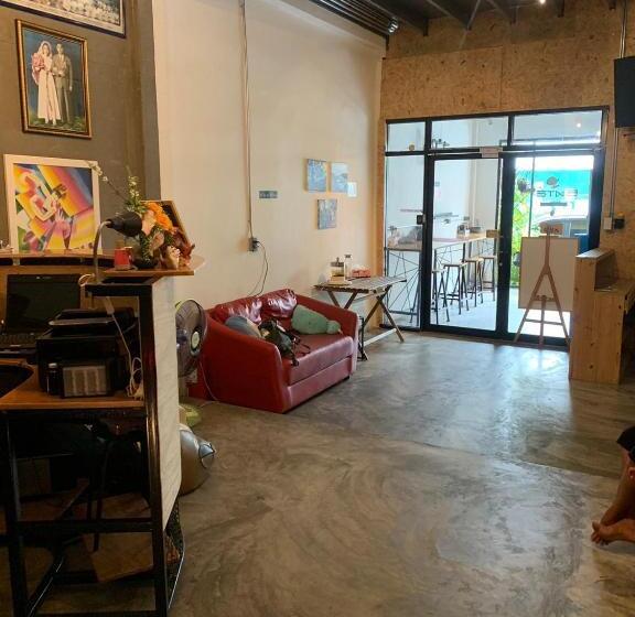 هاستل Enterspace Chinatown