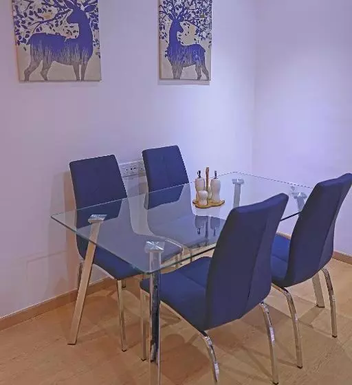 هتل La Casa Blanca