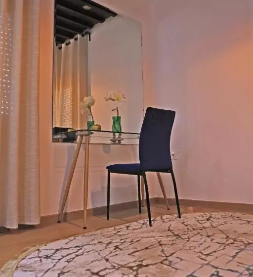 هتل La Casa Blanca