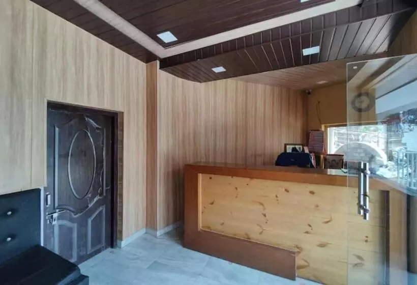 Payal Mall Road Nainital   Lake View Hotel   Prime Location With Spacious Room Quality   Best Seller