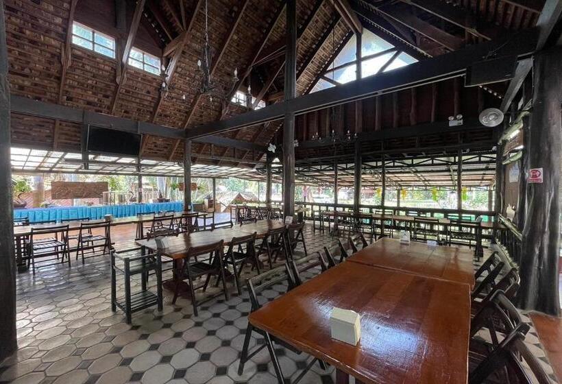 בית מלון כפרי Phu Ing Fah Resort