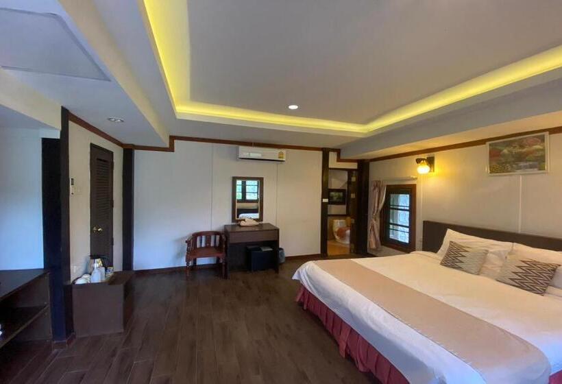 בית מלון כפרי Phu Ing Fah Resort