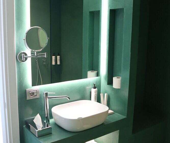 בית מלון כפרי Porta Ksamil