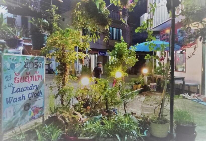 Vangvieng Downtown Hotel 1