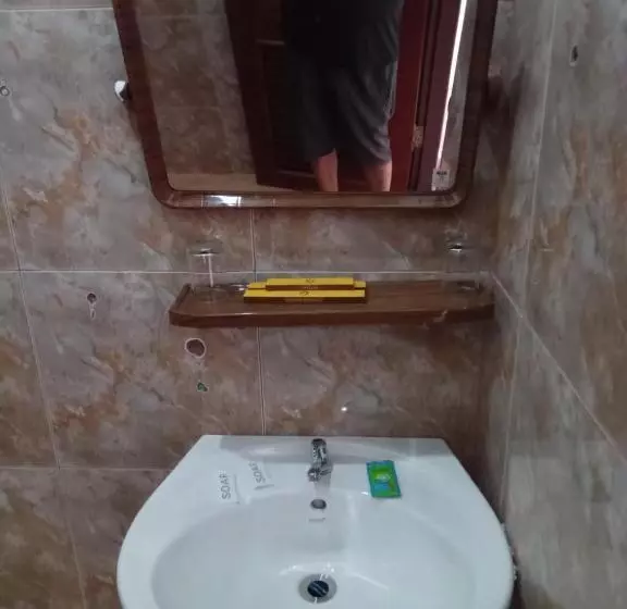 Vangvieng Downtown Hotel 1