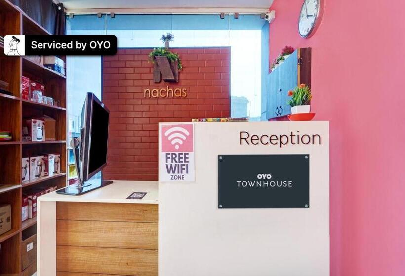 Hotel Townhouse Sundarapuram