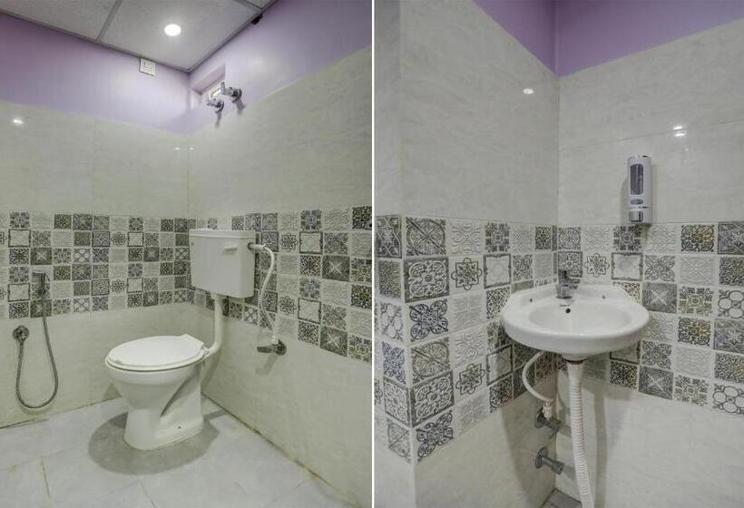 Oyo Hotel Crystal Inn