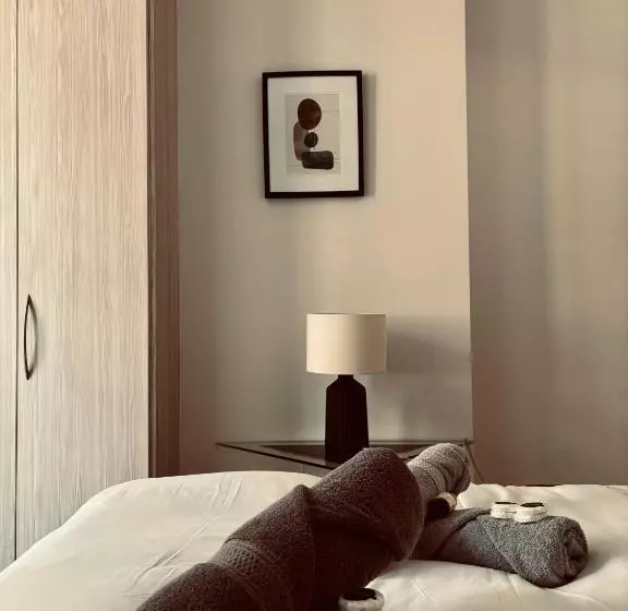 ペンション Robert House