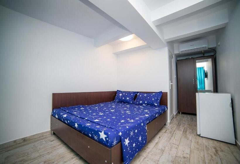 Pensjonat Vila Tributte