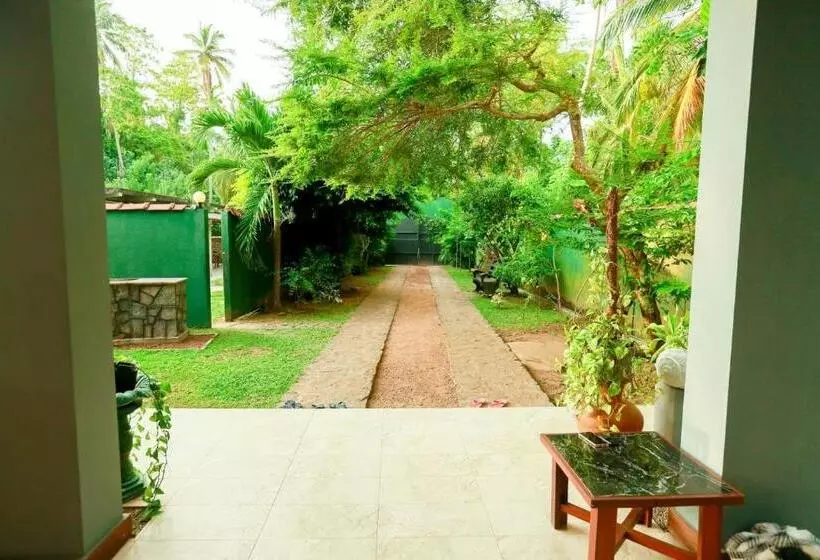 Pension Villa Layoshi