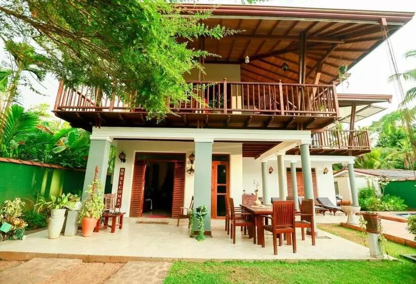 Pension Villa Layoshi