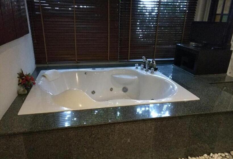 Sea View Resort & Spa Koh Chang