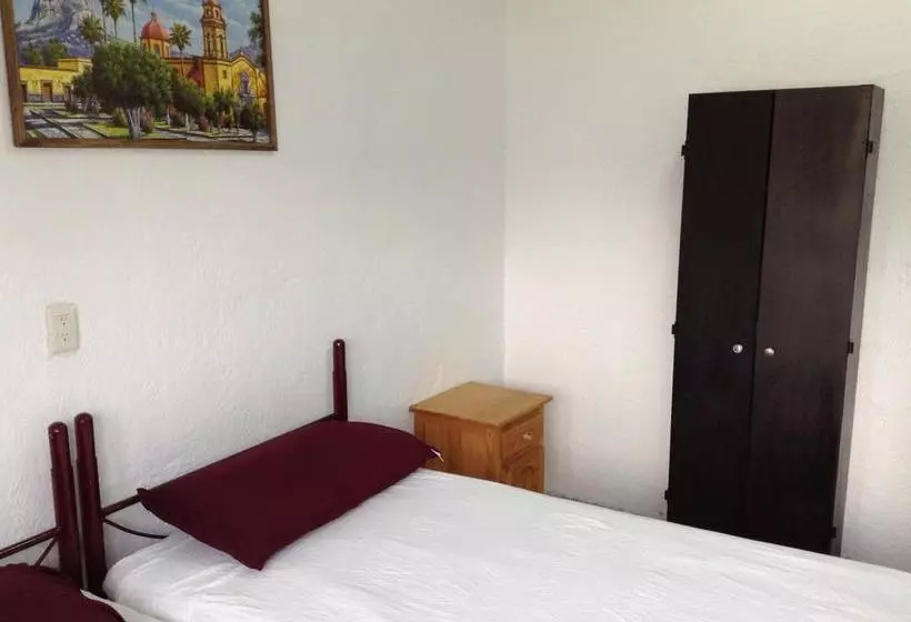 ユースホステル Mesón Gran Hostal De Tequisquiapan