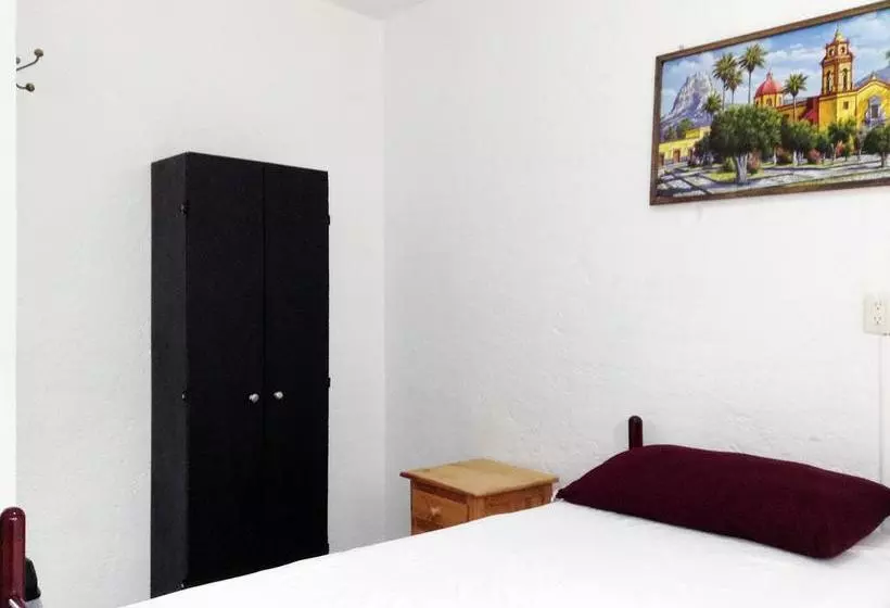 ユースホステル Mesón Gran Hostal De Tequisquiapan