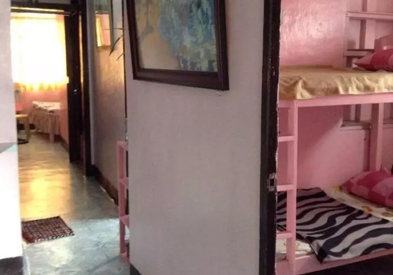 ベッドアンドブレックファースト Cvnb Bed & Bath Hostel