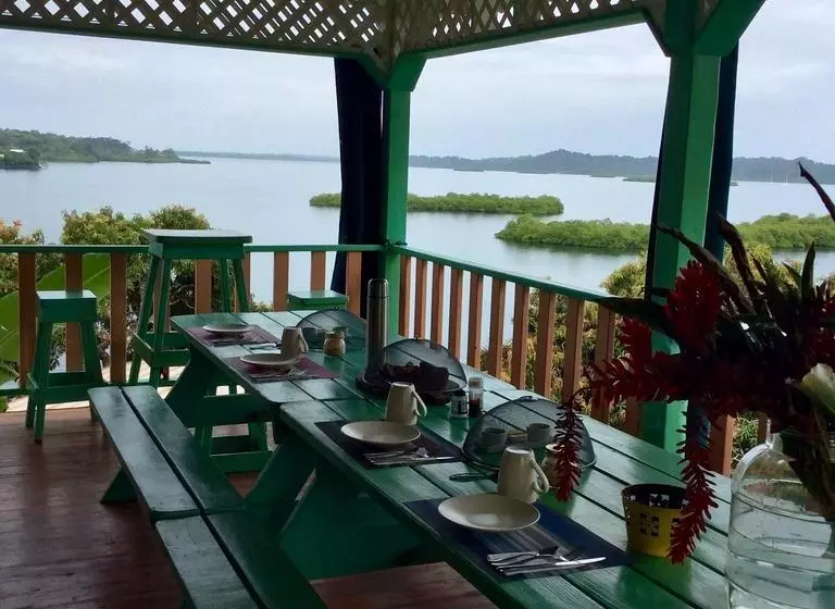 تختخواب و صبحانه Los Secretos Guesthouse