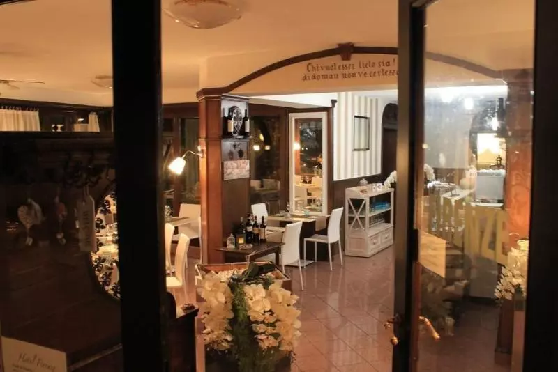 هتل Firenze Lugano