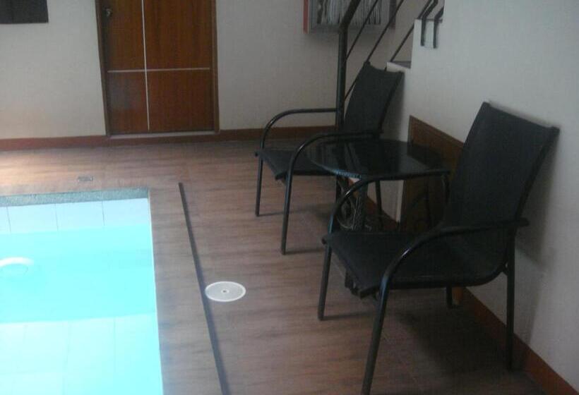 فندق Hidden Pearl