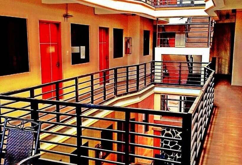 فندق Hidden Pearl