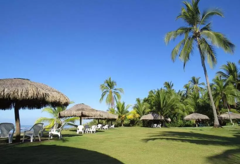 ホテル Las Lajas Beach Resort