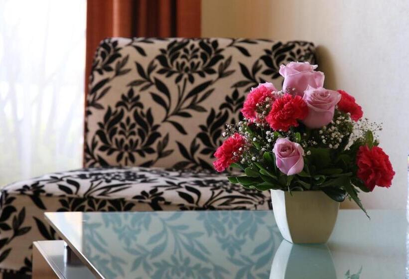 בית מלון כפרי Plaza Bernal