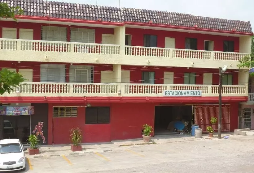 Hotelli Puente Inn