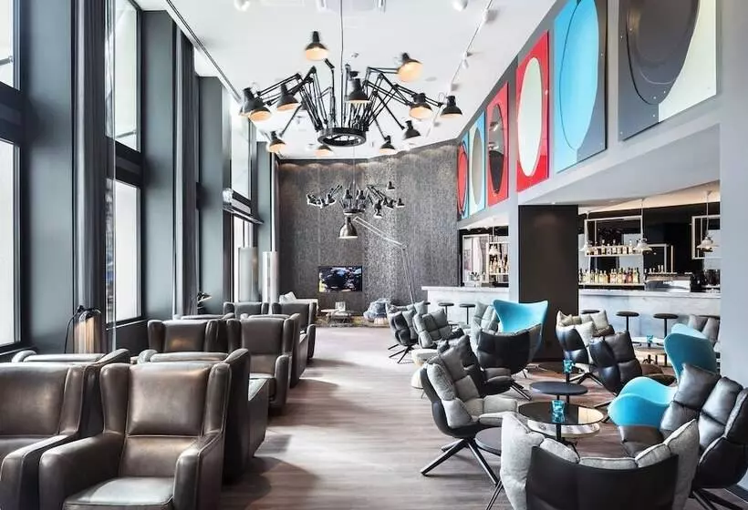 Motel One Basel