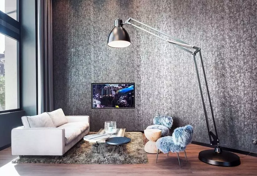 Motel One Basel
