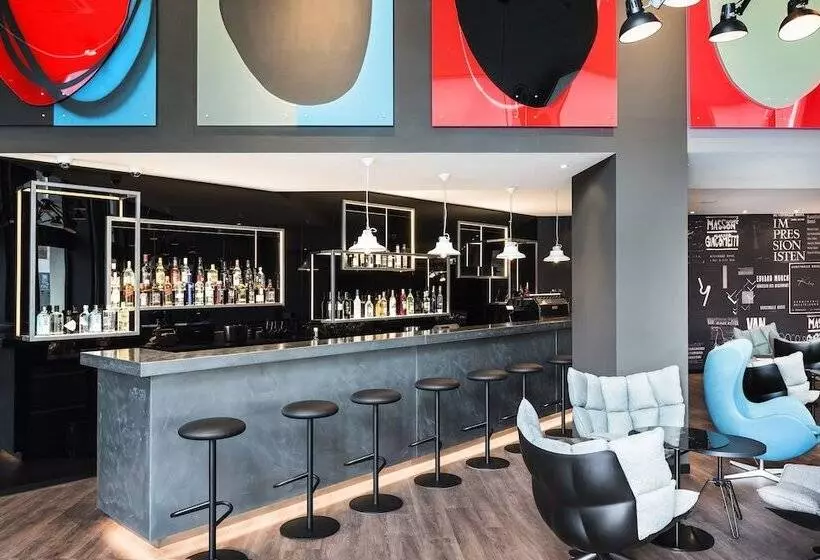 Motel One Basel