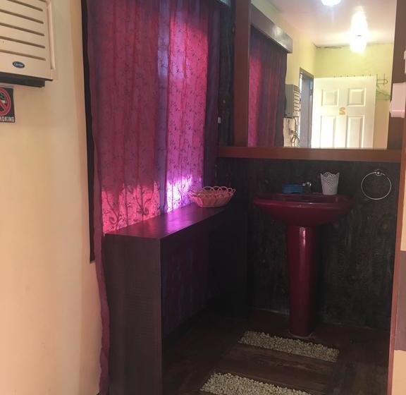 Residencia Katrina Bed And Breakfast