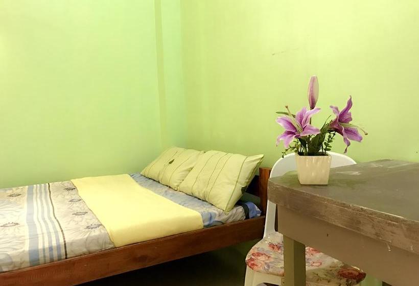 הוסטל Lemon Dormitel