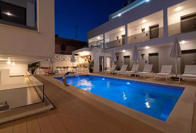 ホテル Elegant Maltepe By Travel Pro Services   Kallithea Halkidiki