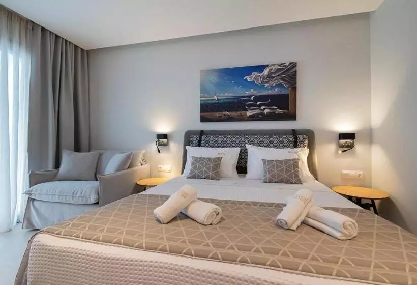 ホテル Elegant Maltepe By Travel Pro Services   Kallithea Halkidiki
