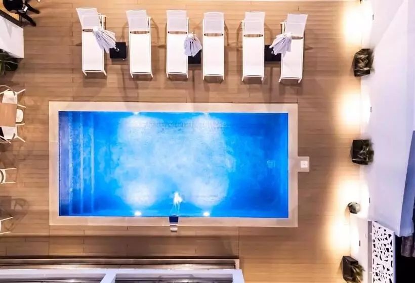 ホテル Elegant Maltepe By Travel Pro Services   Kallithea Halkidiki